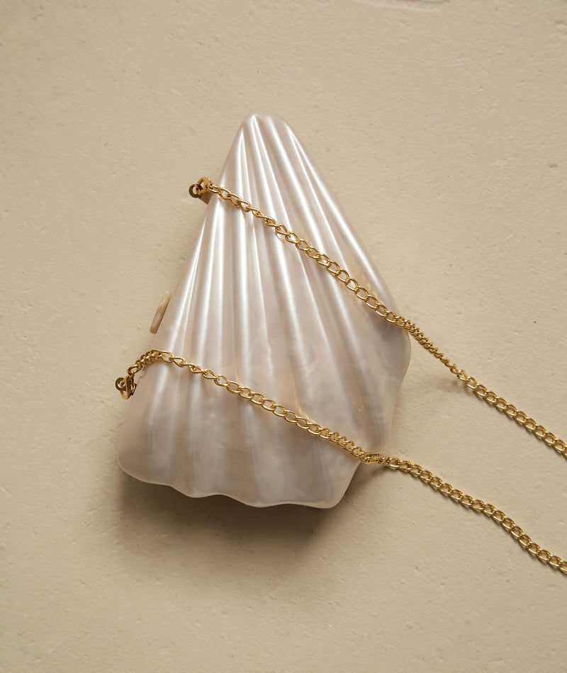 Shell Clutch Bag - Ivory